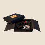 juoda-balta-raudona2