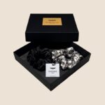 šilkinių gumelių rinkinys juoda sidabrinė