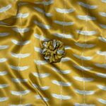 šilkinis šalikas su gumele