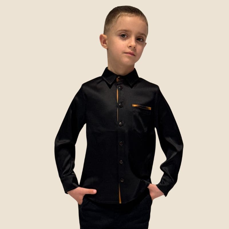juodi šilkiniai marškinukai berniukams