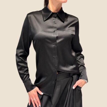 šilkiniai juodi moteriški marškiniai