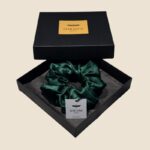 šilkinė didelė žalia plaukų gumelė