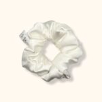 šilkinė balta gumelė