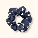 šilkinė mėlyna taškuota gumelė