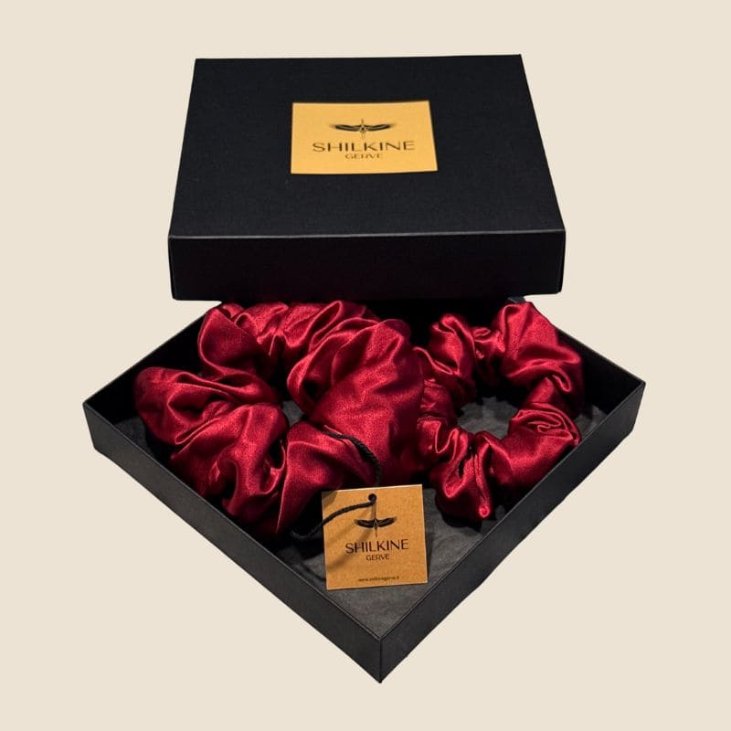 šilkinių raudonų gumelių rinkinys